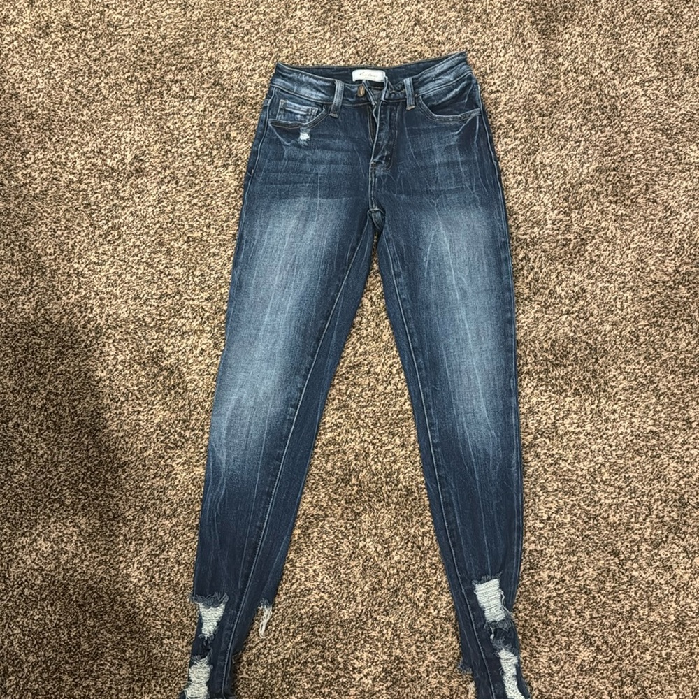 Kancan Women’s skinny jeans, size 25